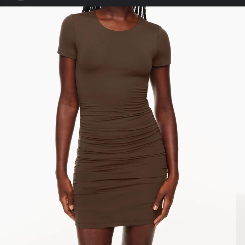 Aritzia brown ruched dress size S